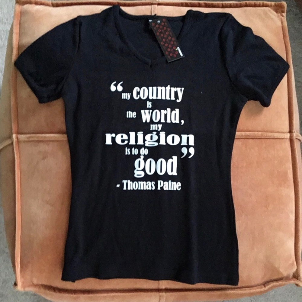 NWT Thomas Paine quote t-shirt Size S